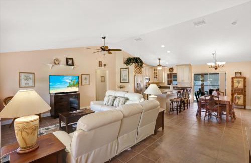 Pelican Villa | Villa Paradise