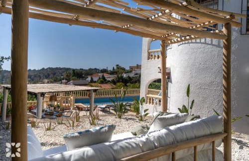 Pinar del Advocat Villa | Villa Perla by Abahana Villas