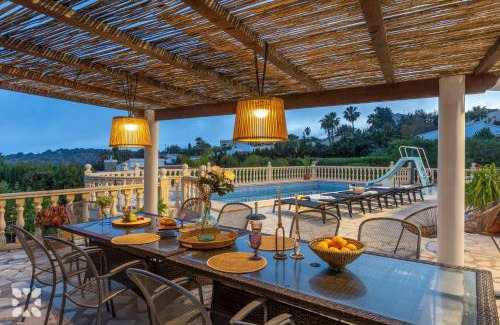 Pinar del Advocat Villa | Villa Perla by Abahana Villas