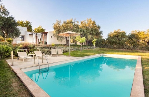 Noto Villa | Villa Petrosa - Independent villa with pool