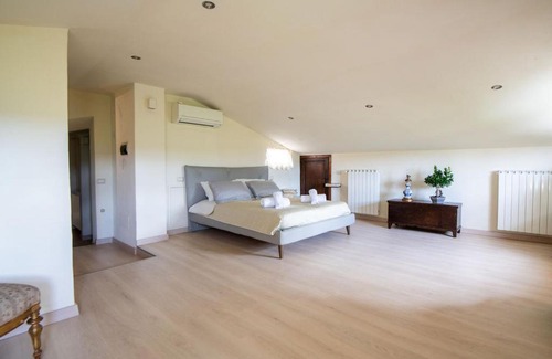 Lucignano Apartment | Villa Poggetto, Suite, Lucignano Toscana