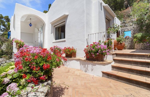 Anacapri Villa | Villa Polifemo with Swimming Pool, Sea View, Terrace and Garden