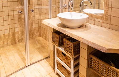Trois-Ponts Villa | Villa pool - hot tub - sauna 11p
