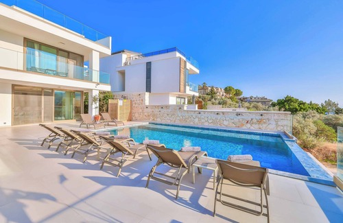 Kalkan Villa | Villa Poul - Seven Bedroom Villa, Sleeps 14
