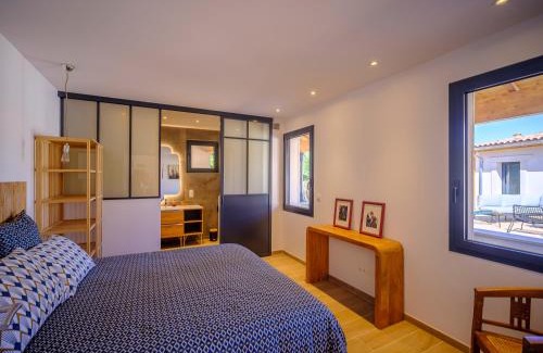 Ares Bed & Breakfast | Villa Poulpo