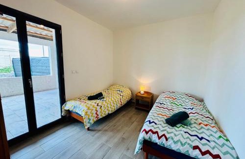 Villeneuve-les-Beziers Villa | Villa Pour 6pers, 10 min des plages, proche Aéroport Beziers et autoroutes