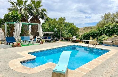 Almunecar Ski Chalet | Villa private pool La Herradura