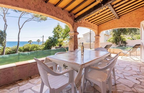 Saint-Aygulf House | Villa provençale 80m² superbe vue sur mer, à 100m de la plage!