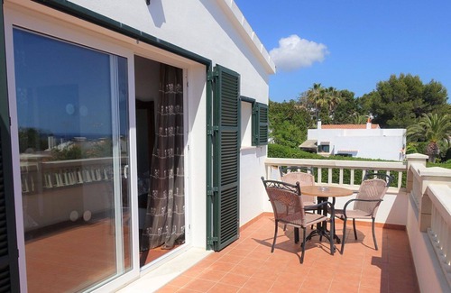 Binisafua Villa | Villa Rasen near the Beach with Pool, Terrace & Wi-Fi