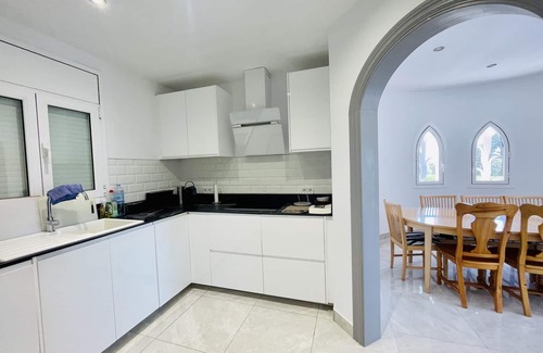 Rio d'Oro Villa | Villa Reina by Costabravaway