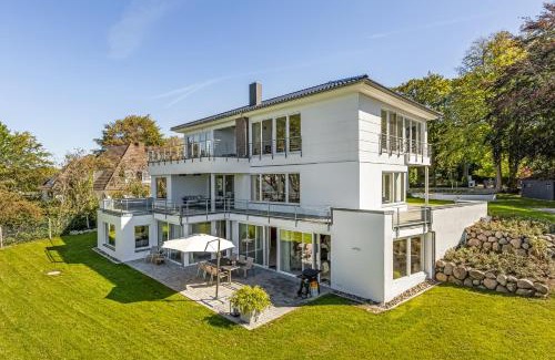Gluecksburg Apartment | Villa Relaxotic Apartments