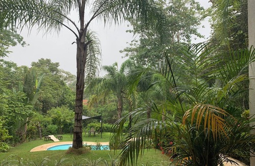 Montezuma Villa | Villa Renovada con Jardines Exóticos y Piscina Privada