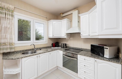 Tias Villa | Villa Reyes - Three Bedroom Villa, Sleeps 6