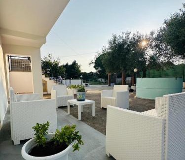 Santa Maria Apartment | Villa Riviera by Quokka 360 - a short distance from the sea