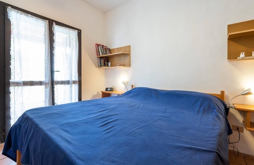 Geremeas Villa | Villa Roberta with Wi-Fi, Terrace & Garden