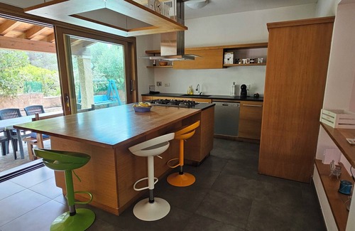 Porto Istana House | Villa Romana (sleeps 6) - Porto Istana, Sardinia