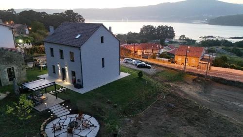 Noia Apartment | Villa Rosa Apartamentos en casa rural con vistas panoramicas a la ria