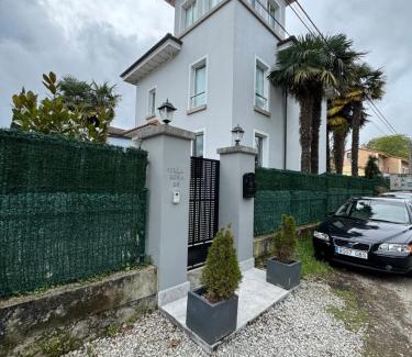 Poo House | Villa Rosa bella