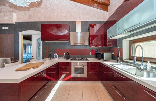 Gioiosa Marea Villa | Villa Rosaria with spa and indoor pool