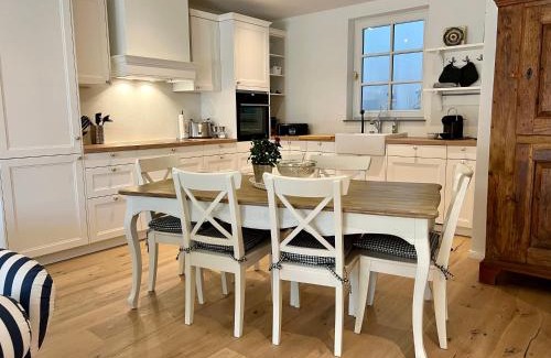 Hoyren Apartment | Villa Rosenhof (4 Personen +)