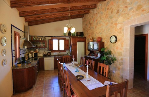 Ariany Villa | Villa 'Rota' with Private Pool, Private Terrace and Wi-Fi