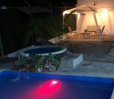 Agua de Dios House | Villa Rubens, Casa familiar con piscina privada