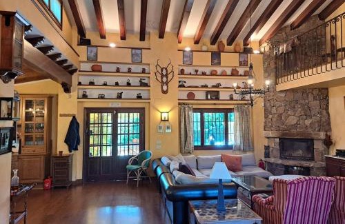 Ojen Ski Chalet | Villa Rural en Ojén