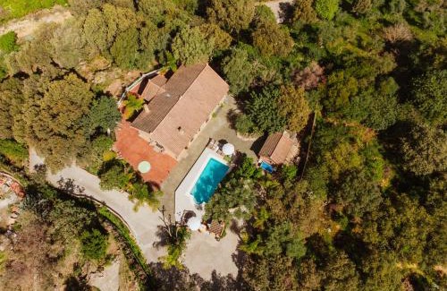 Coin Villa | Villa Rural La Cascada