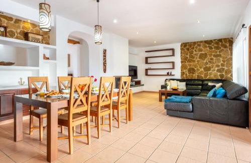 Santa Eulalia del Rio Villa | Villa Sa Tanca Den Lloses