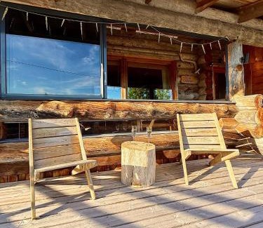 Rukatunturi Villa | Villa Saarua by the Slopes Ski in, Family & Bike Park, hike trails, National Park, WiFi - Lapland Villas