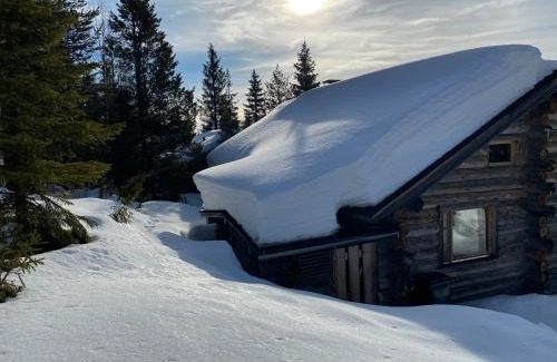 Rukatunturi Villa | Villa Saarua by the Slopes Ski in, Family & Bike Park, hike trails, National Park, WiFi - Lapland Villas