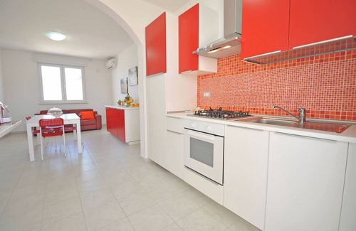 Capilungo Villa | Villa Sacher – sleeps 12 just 100 metres from the sea