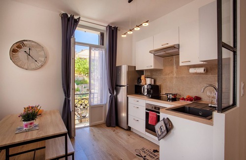 Calvi Apartment | Villa Sandrine T3 in the center of Calvi