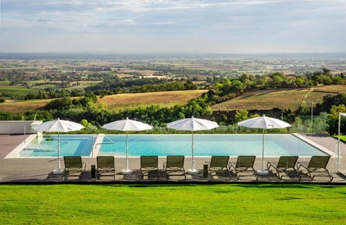 Castel San Pietro Terme Villa | Villa Santa Maria Maddalena