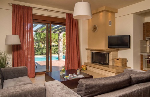 Paralia Skotinis House | "Villa SAO" located in the magnificent OLYMPUS VILLAS Complex