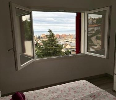Santa Susanna Villa | Villa Seaview