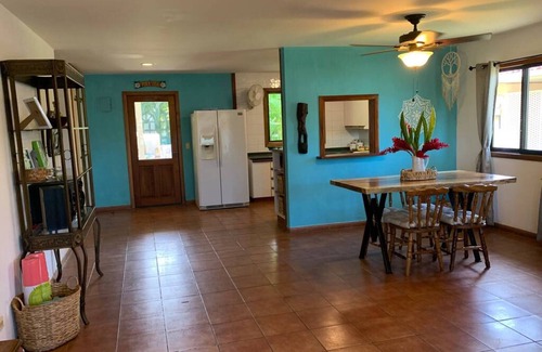 Tambor House | Villa Serenidad large home by ocean, Los Delfines