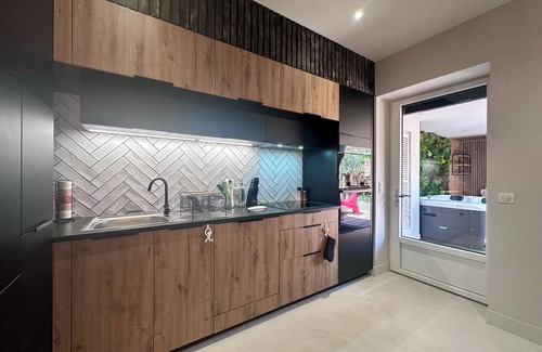 Brive-la-Gaillarde House | Villa Sirey & SPA - Design - Centre-ville - Jacuzzi & Sauna