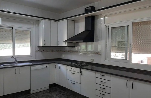 Sitges Villa | Villa Sitges Soledad 15 minutes drive from Sitges. A/C. XXL swimming pool. 12 p.