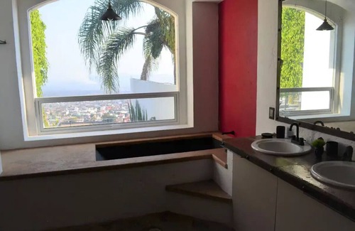 Cuernavaca House | Villa Sofia, an undwing house to relax, meditate,romatic getaways, remotely work
