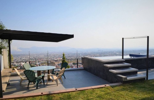 Cuernavaca House | Villa Sofia, an undwing house to relax, meditate,romatic getaways, remotely work