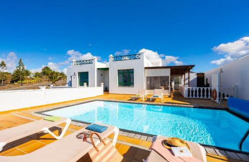 Las Brenas Villa | Villa Sol Y Mar