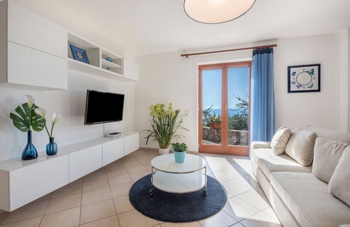 Marina del Cantone Villa | Villa Solare - Four Bedroom Villa, Sleeps 8