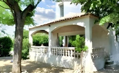 Aimargues Villa | Villa spacieuse à Aimargues avec piscine privée