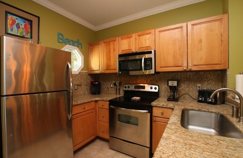 Marathon House | Villa Special-October through 10/23 ntly 199 - Boat Slip, Cabana Club Included