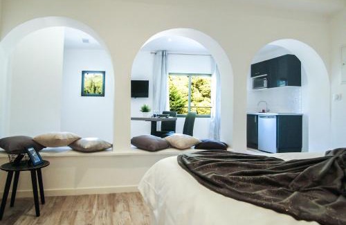 Gemenos Apartment | Villa St Ange