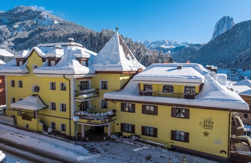 Ortisei Apartment | "Villa Stella Apartment N 46" with Mountain View, Wi-Fi, Balcony, Terrace and Garden
