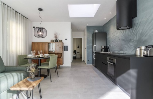 Merano Historic Center Apartment | Villa Stubai Garden Suite