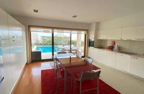 Carreco House | Villa surrounded by sea and mountains, with swimming pool and fireplace, 10 minutes' walk from the beach.