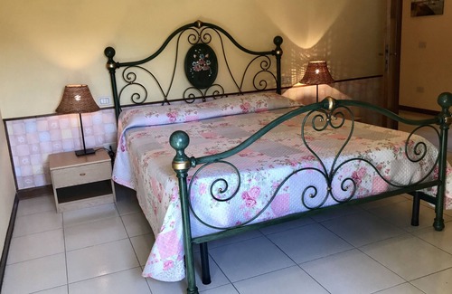 Pescia Villa | Villa surrounded by nature with Wi-Fi, trakking path and panoramic swimming pool